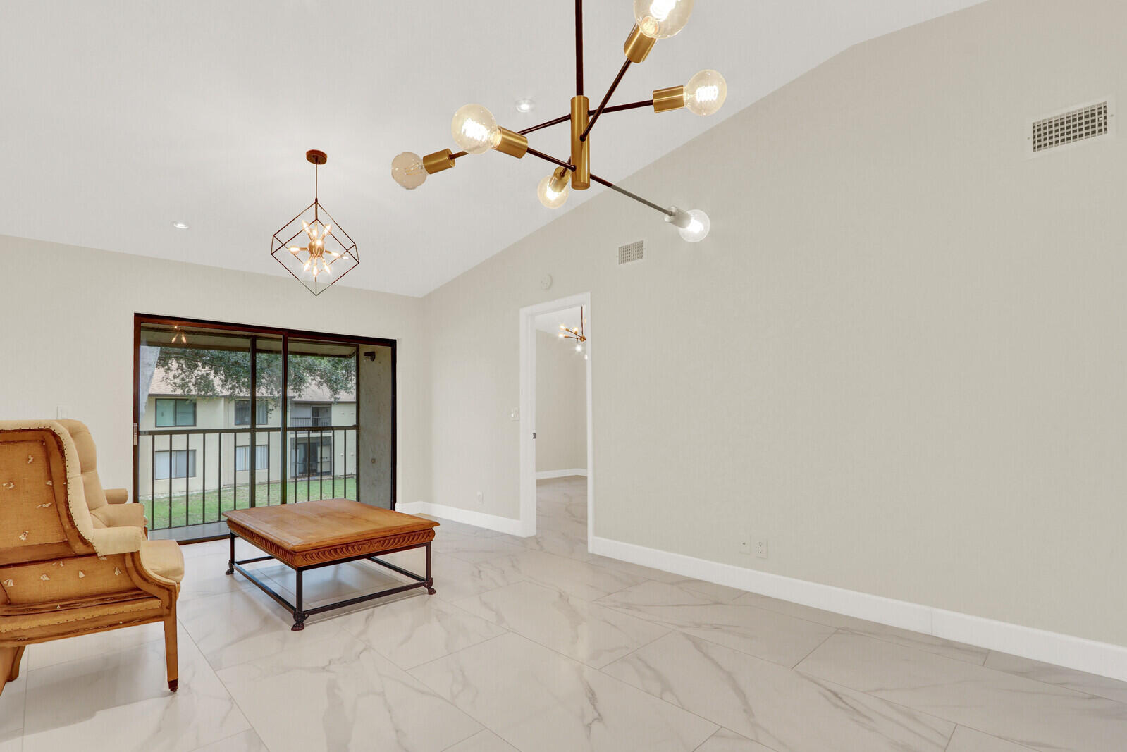21938 Remsen Terrace 203