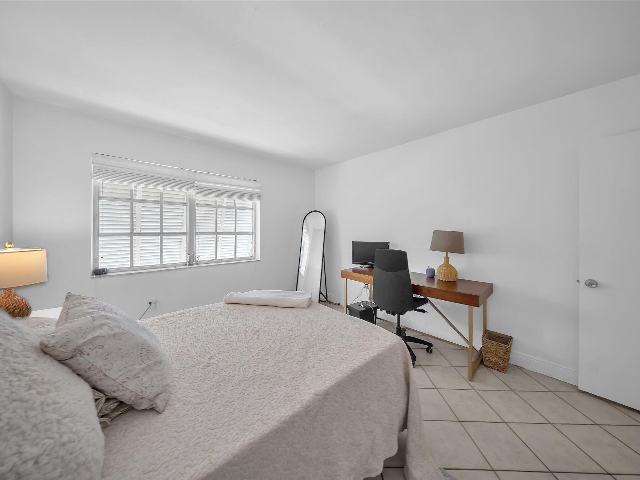 1150 Madruga Avenue C302