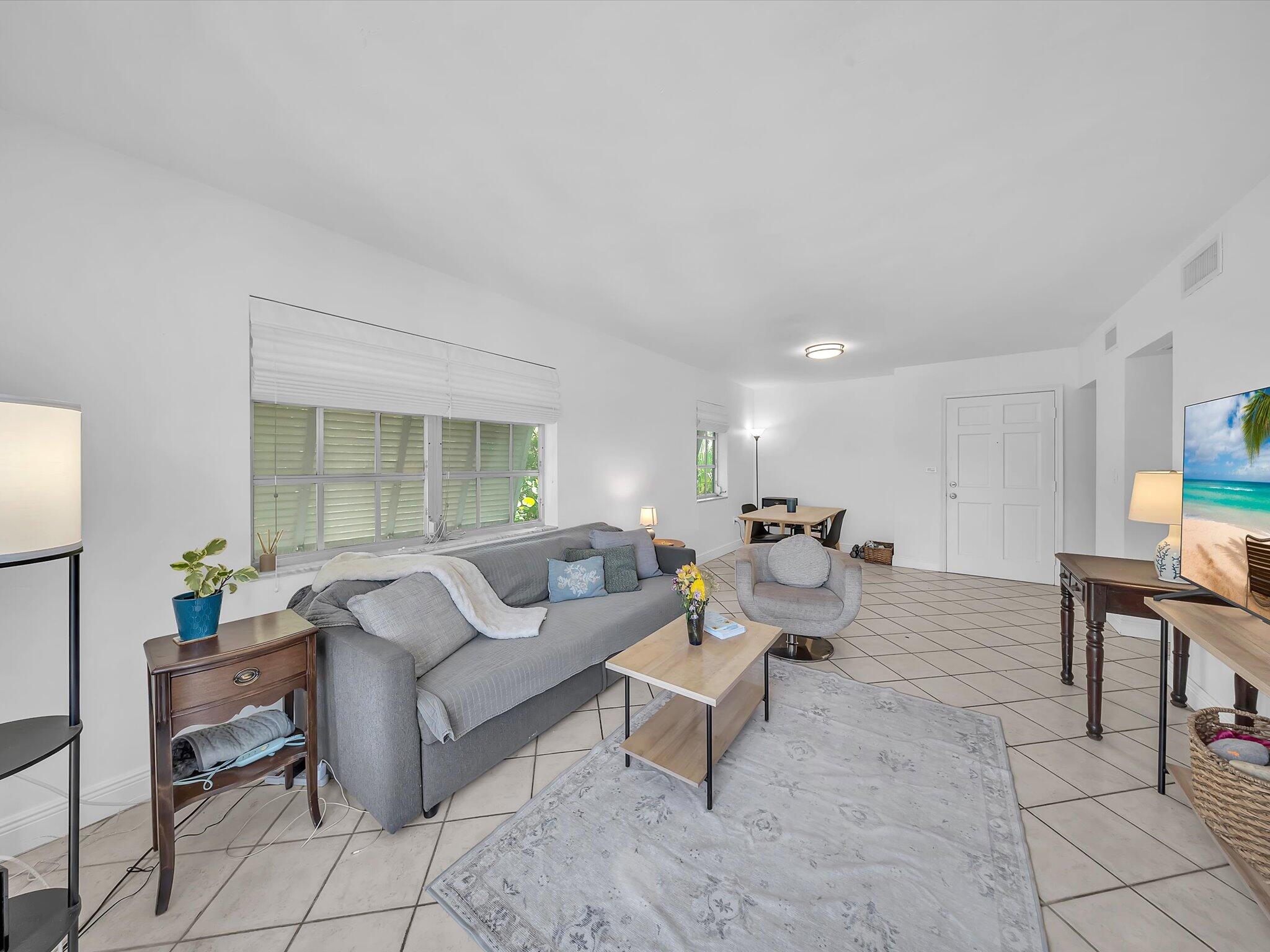 1150 Madruga Avenue C302
