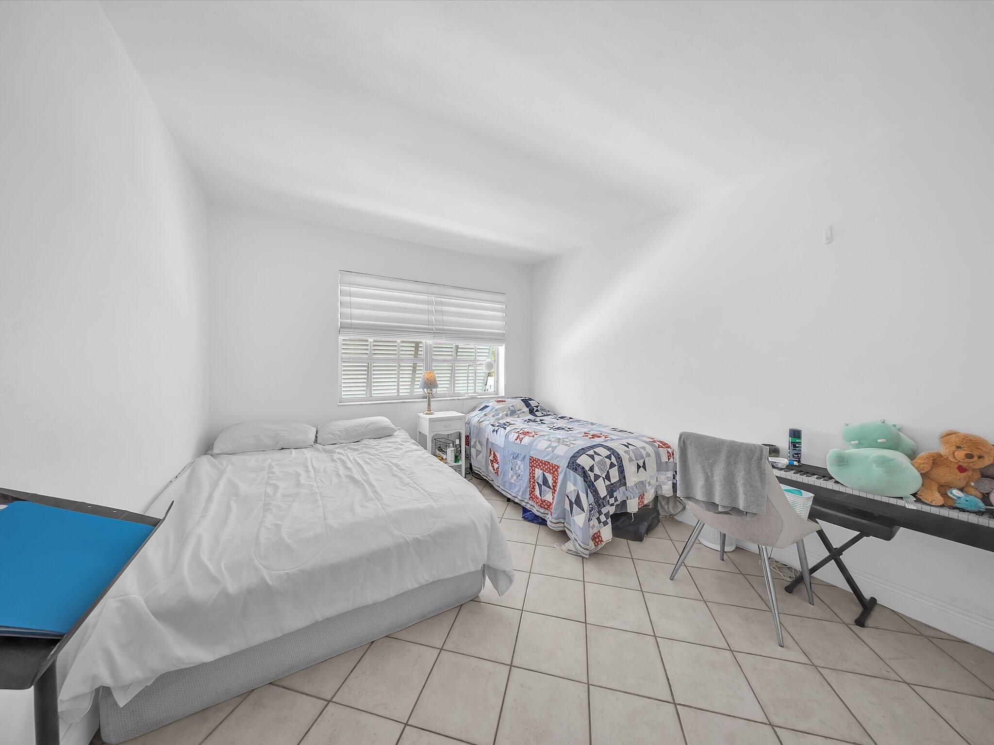 1150 Madruga Avenue C302