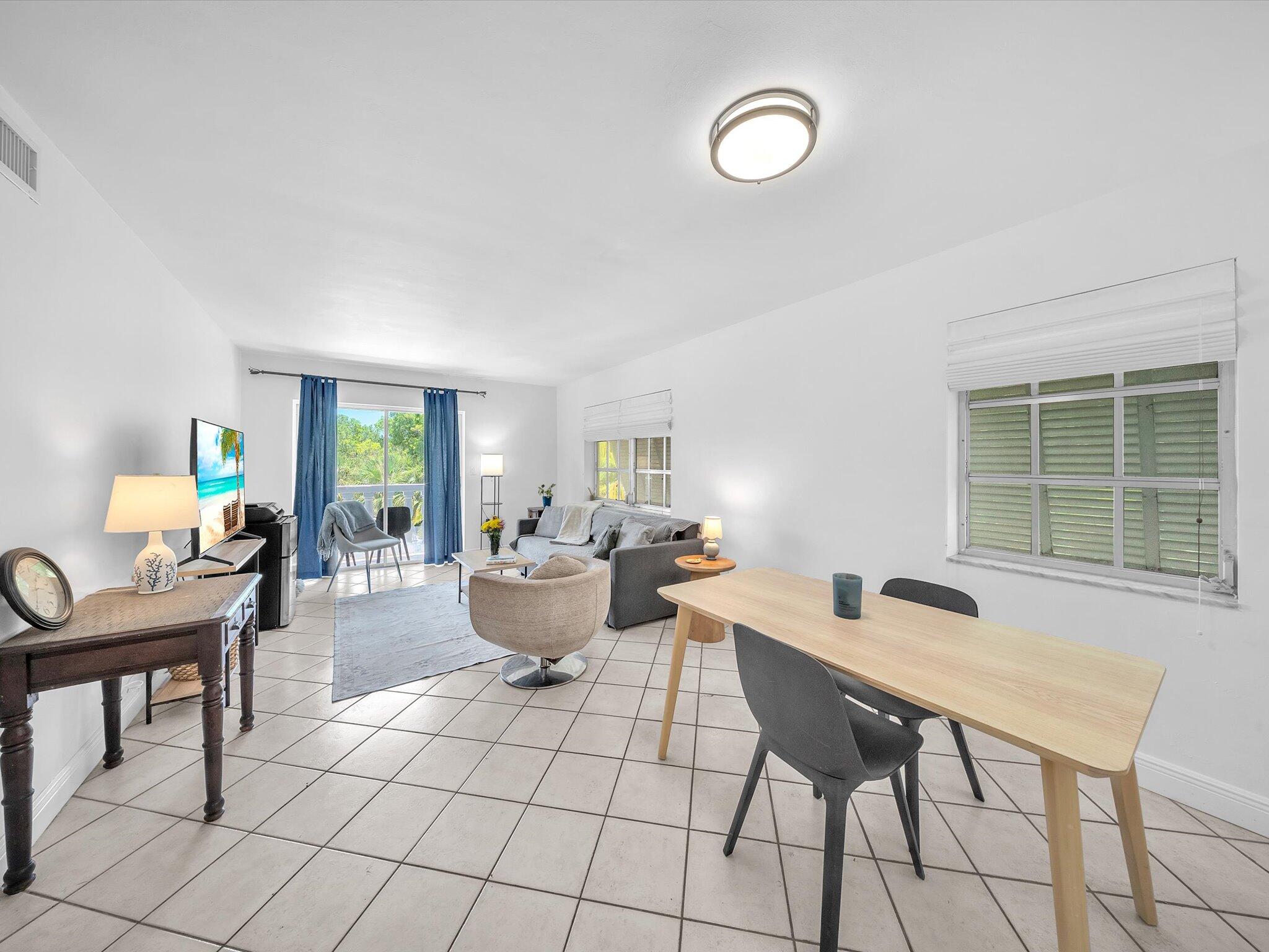1150 Madruga Avenue C302