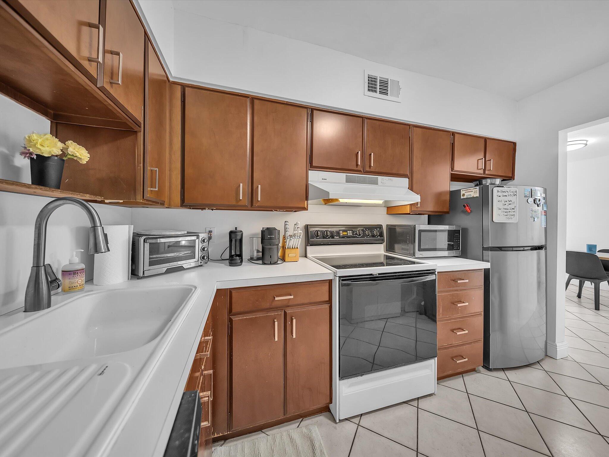 1150 Madruga Avenue C302
