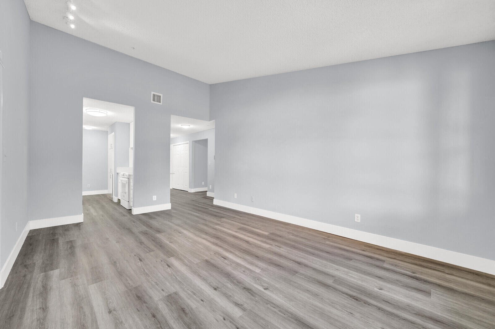 2319 N Congress Avenue 22