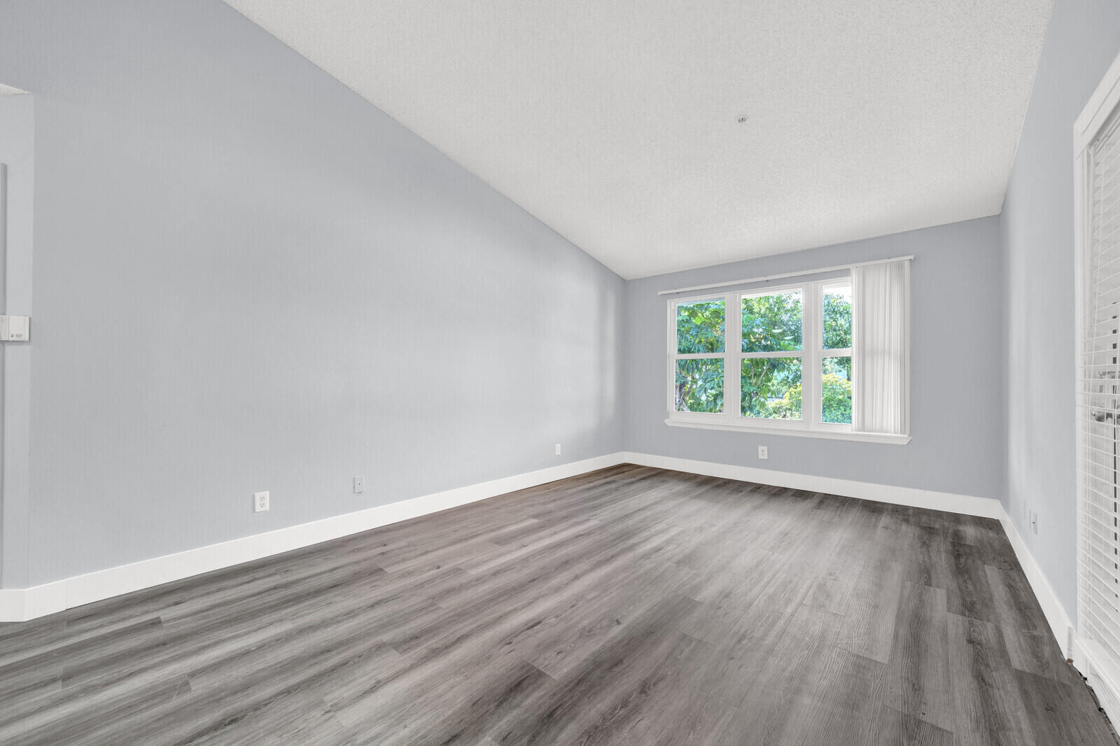 2319 N Congress Avenue 22