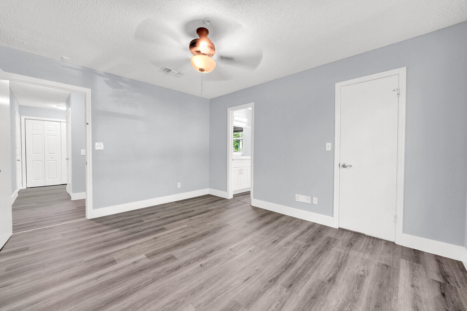 2319 N Congress Avenue 22