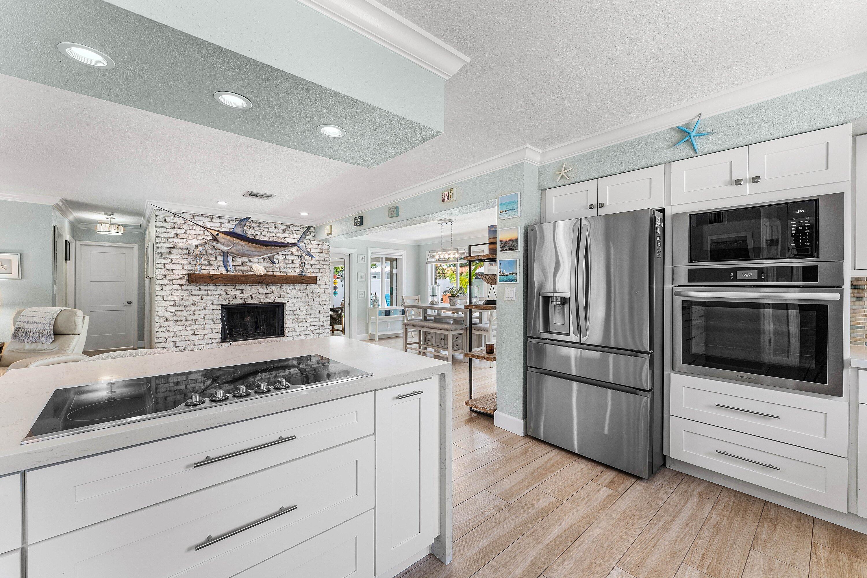 904 SE 15th Court