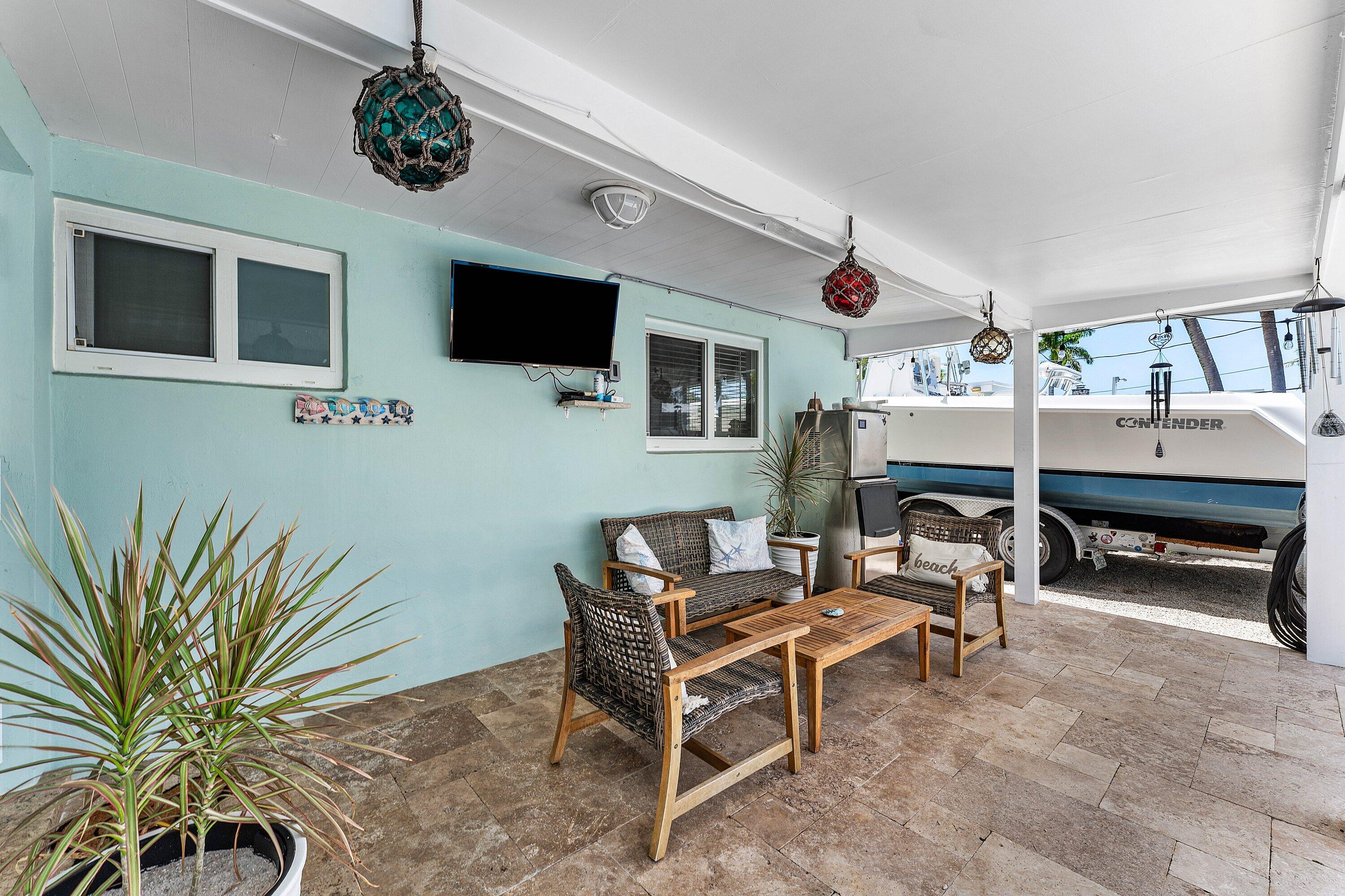 904 SE 15th Court