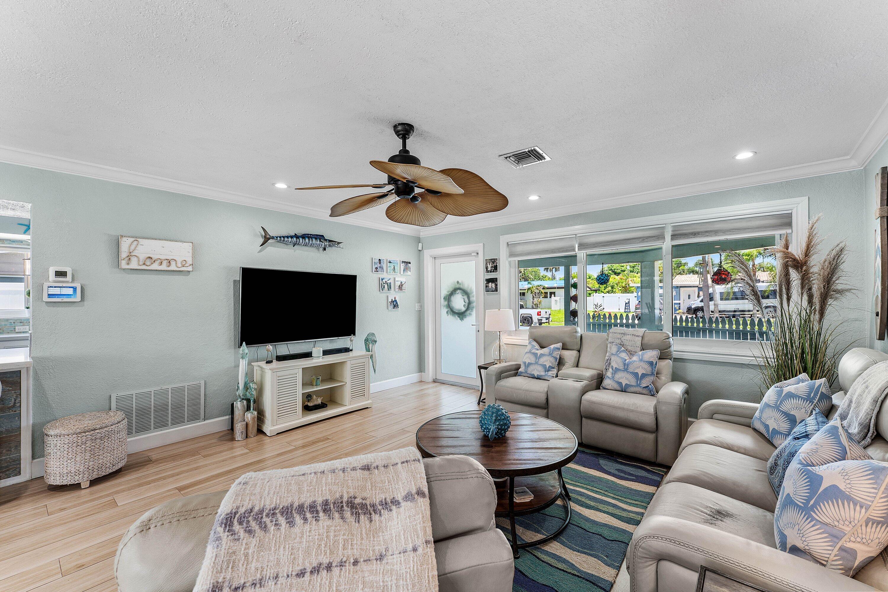 904 SE 15th Court
