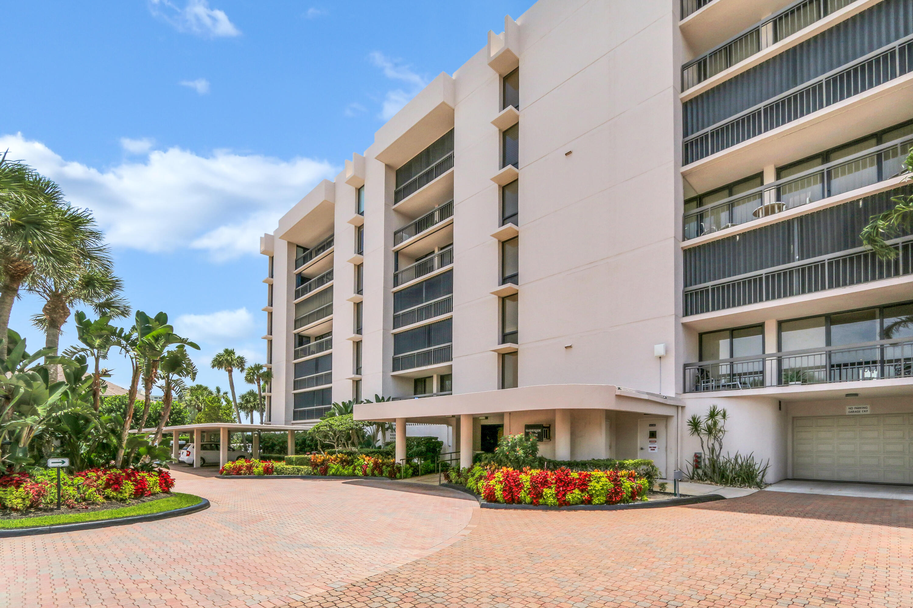 2697 N Ocean Boulevard F-303