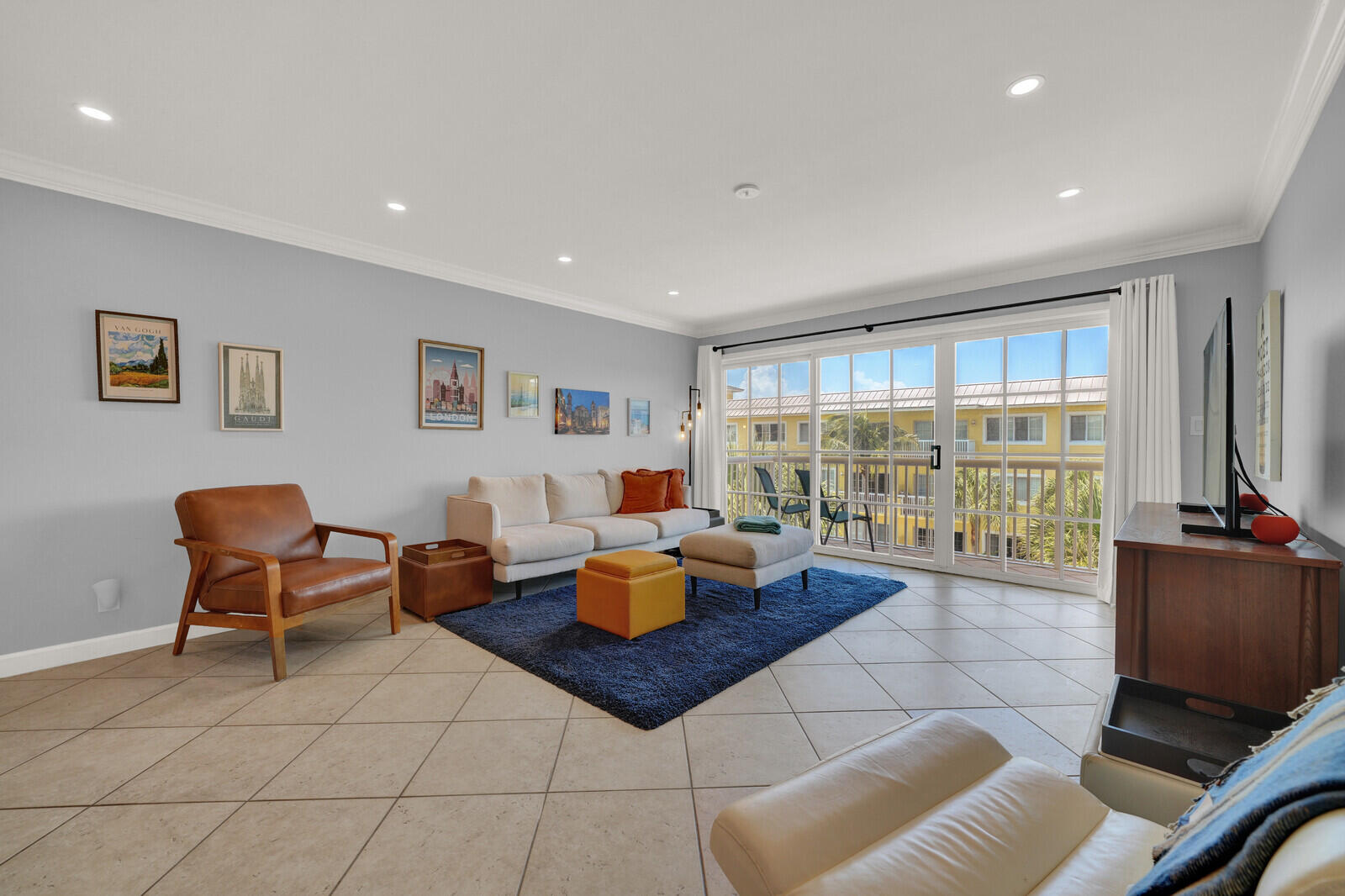 1501 E Broward Boulevard 810