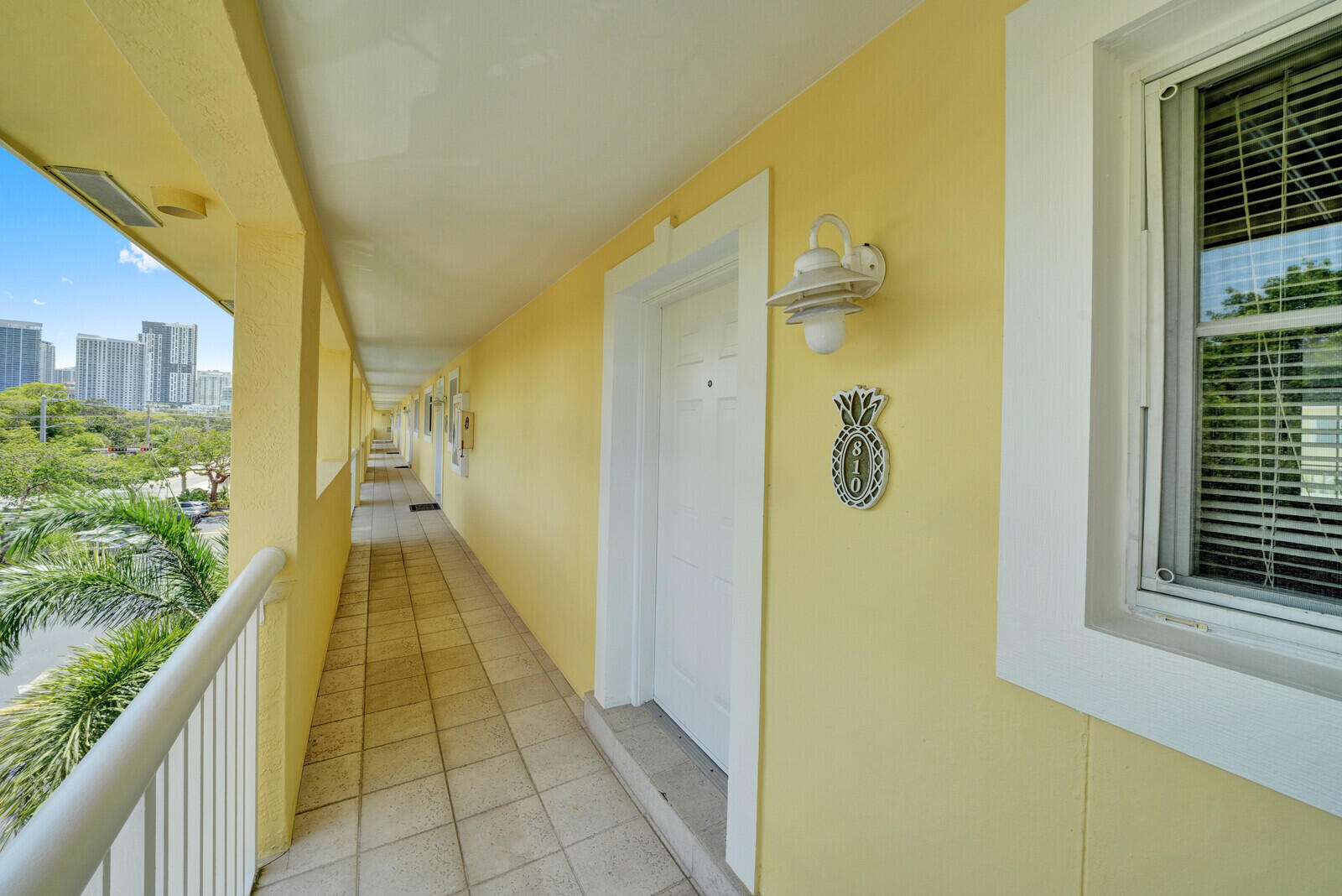 1501 E Broward Boulevard 810