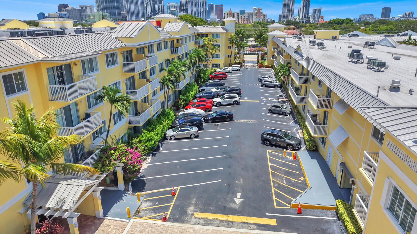 1501 E Broward Boulevard 810