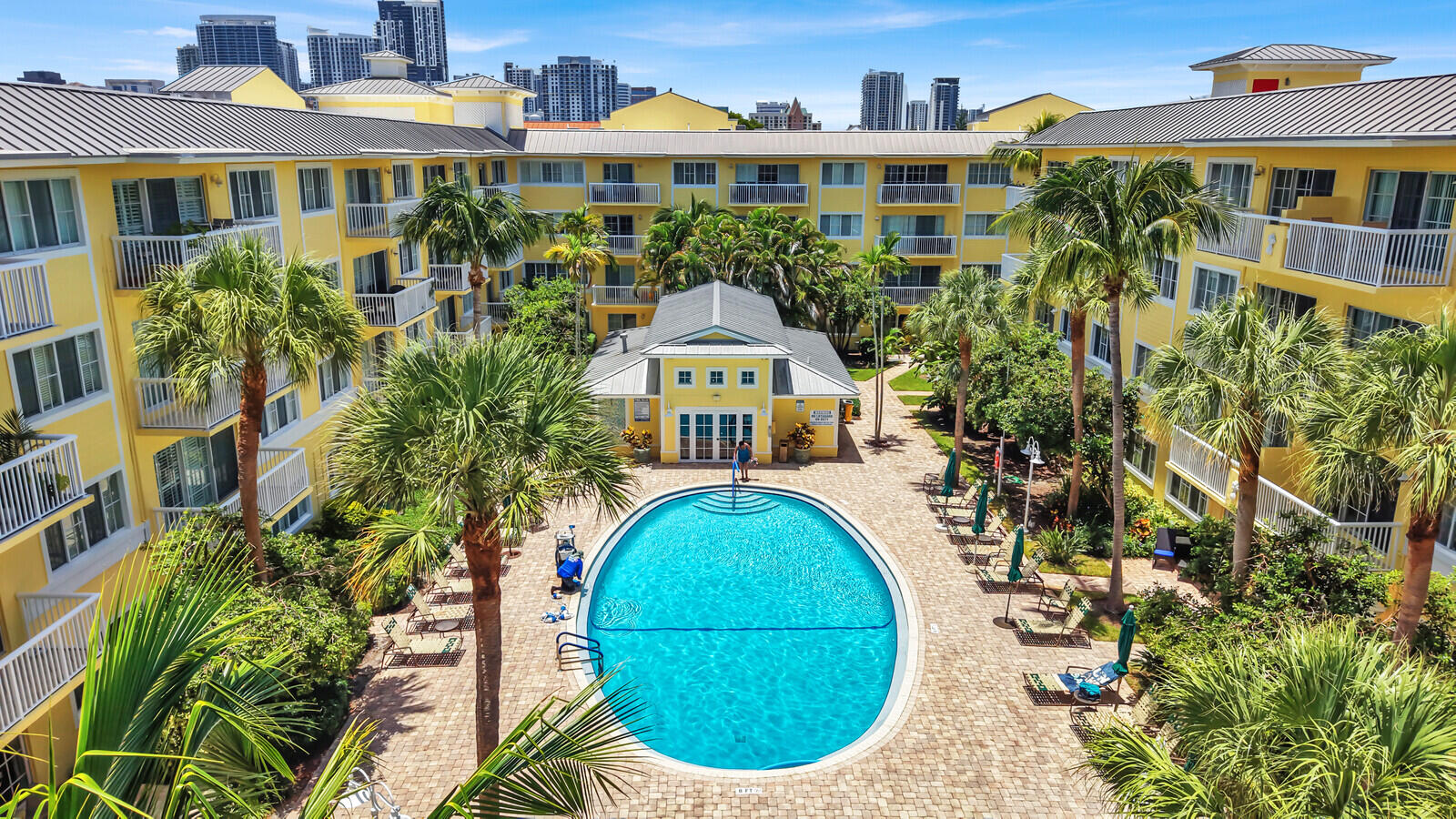 1501 E Broward Boulevard 810