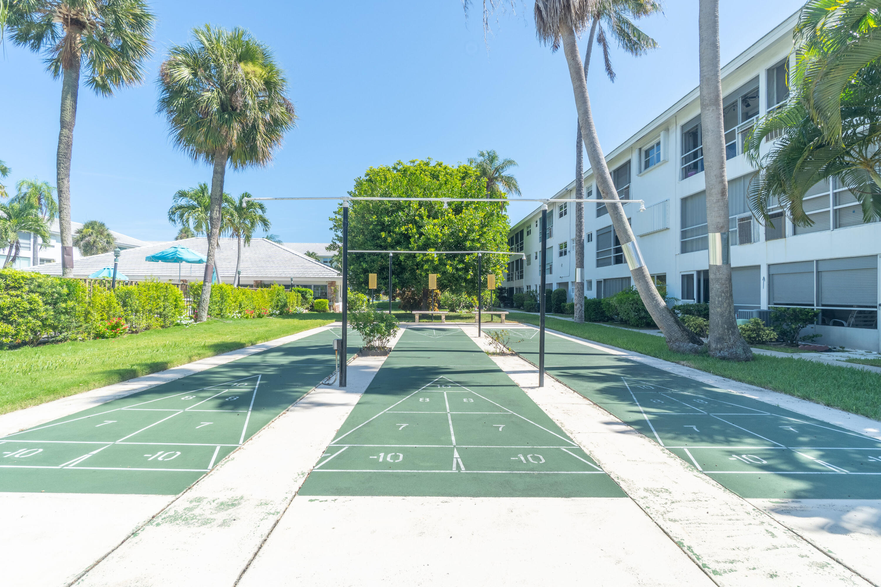 2050 NE 39th Street 211E
