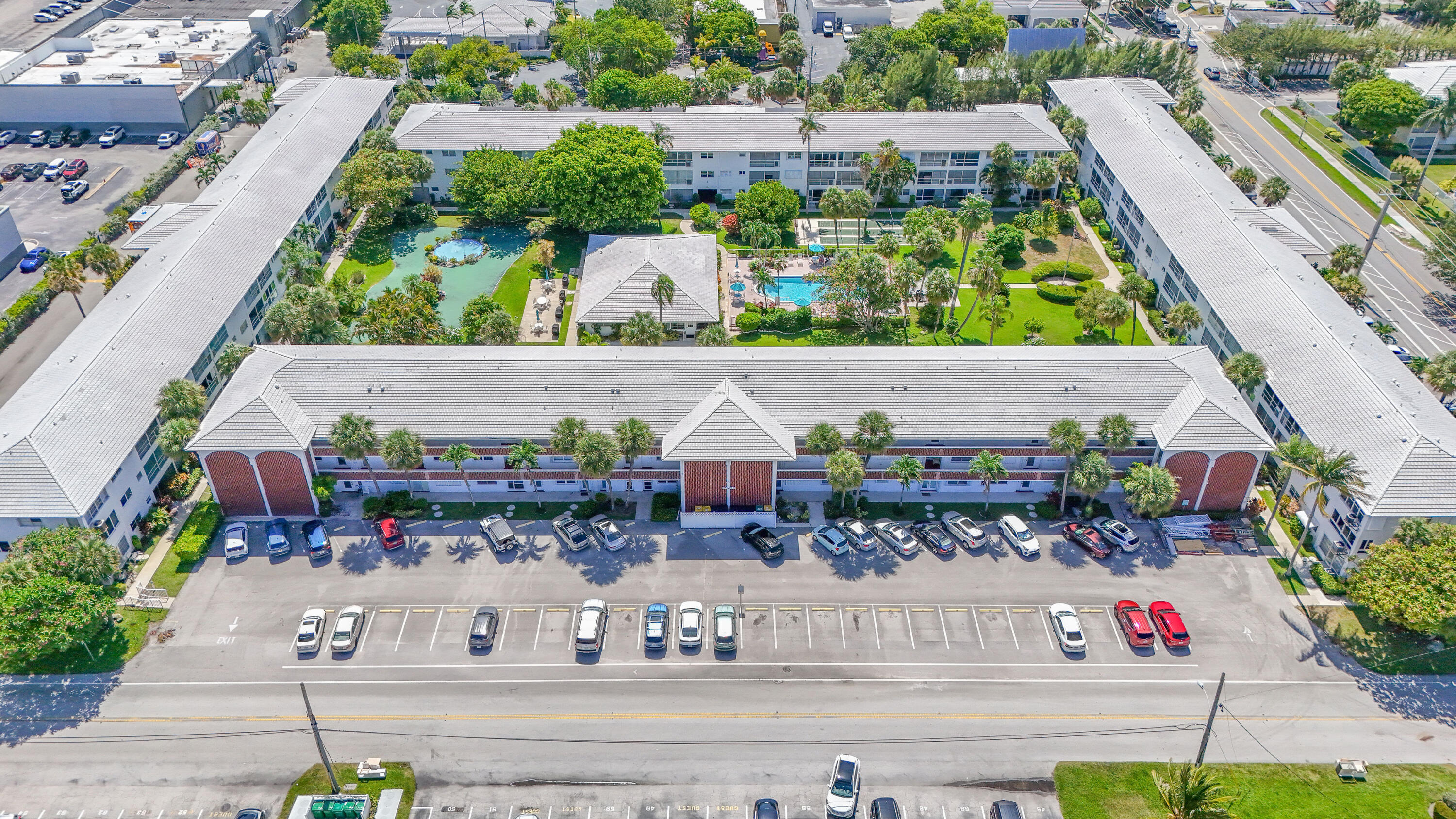 2050 NE 39th Street 211E