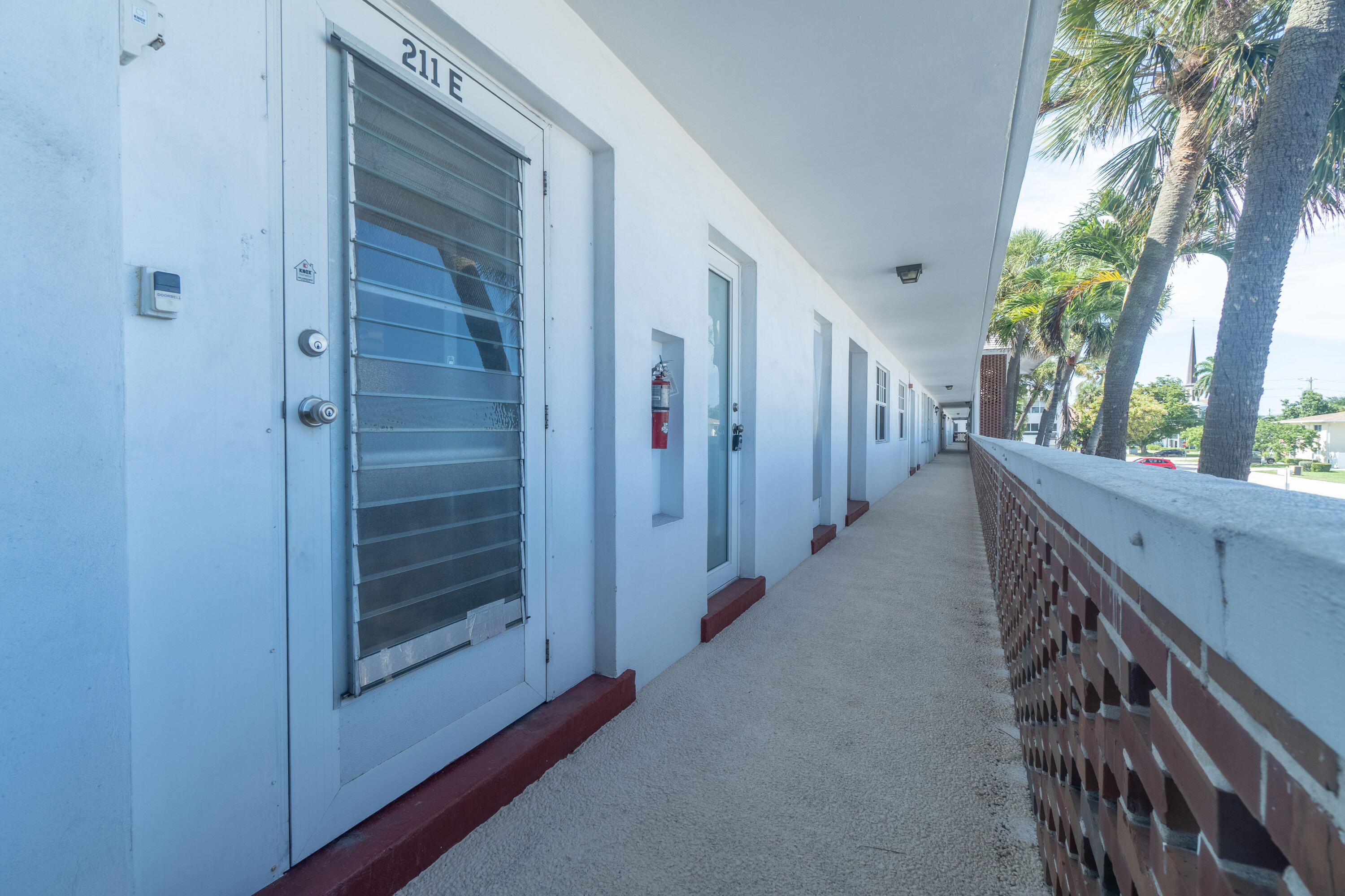 2050 NE 39th Street 211E