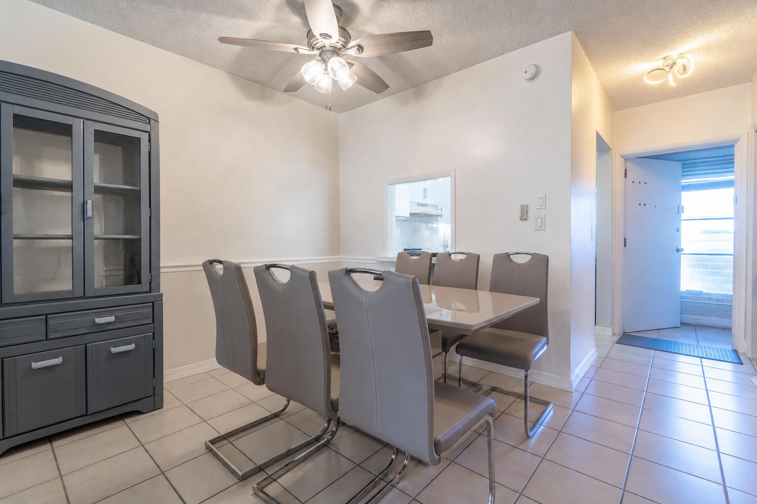2050 NE 39th Street 211E