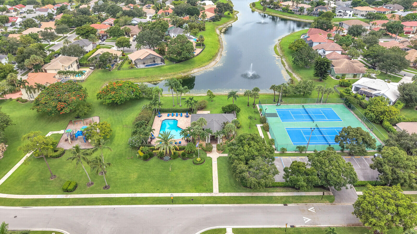 10313 Lexington Estates Boulevard