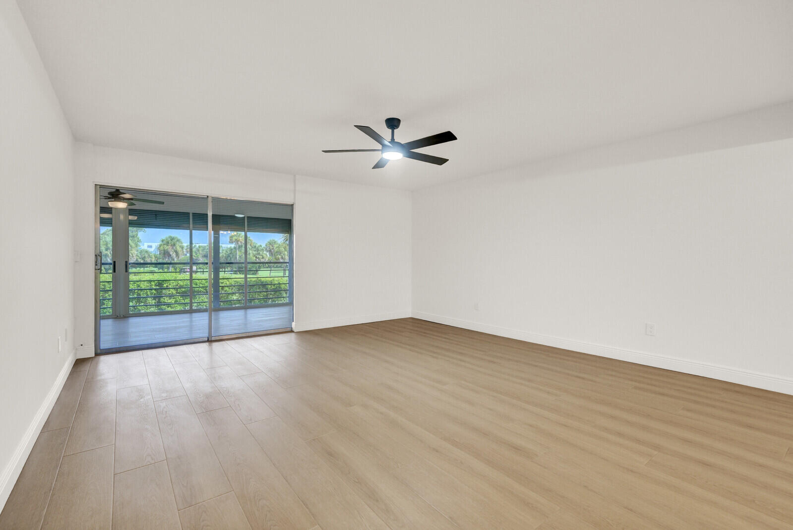 9165 SW 14th Street 1204