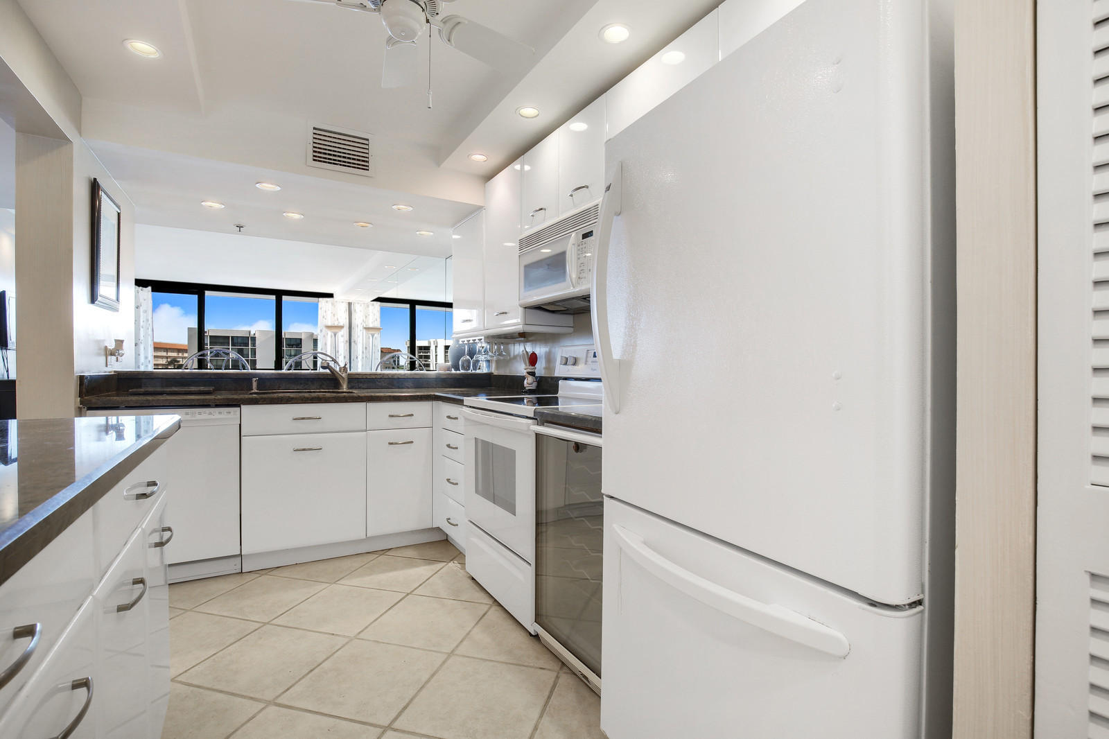 2687 N OCEAN Boulevard 5010