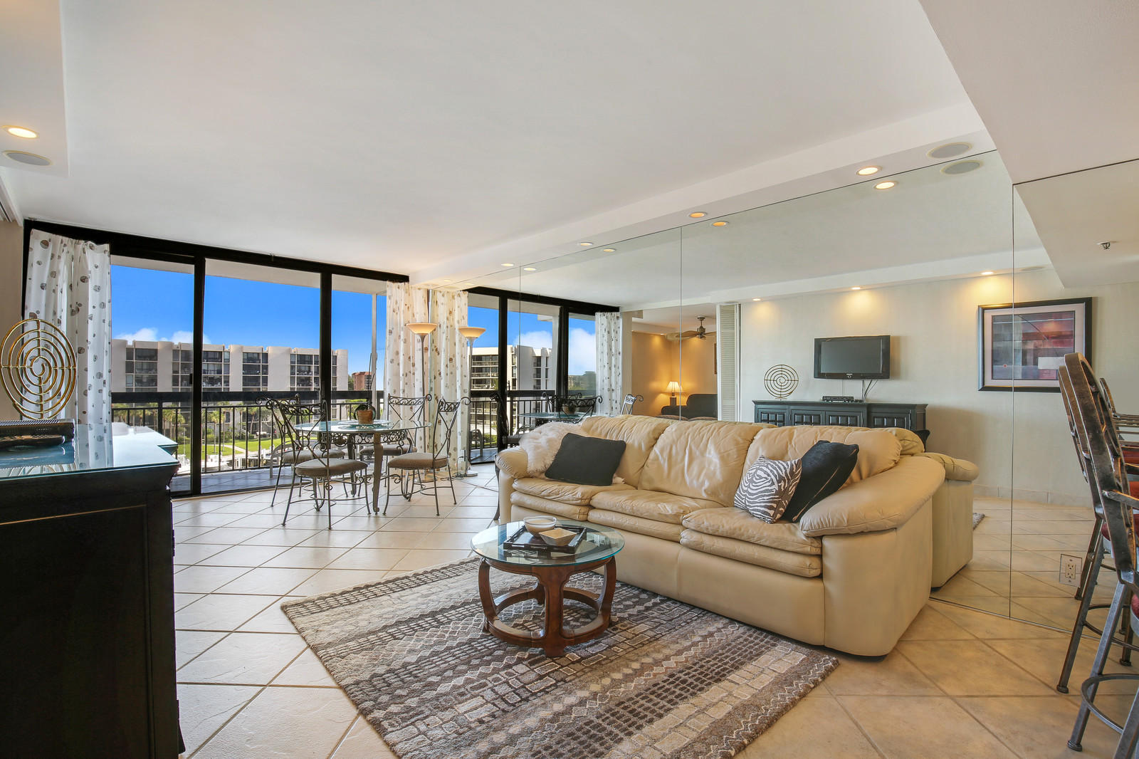 2687 N OCEAN Boulevard 5010