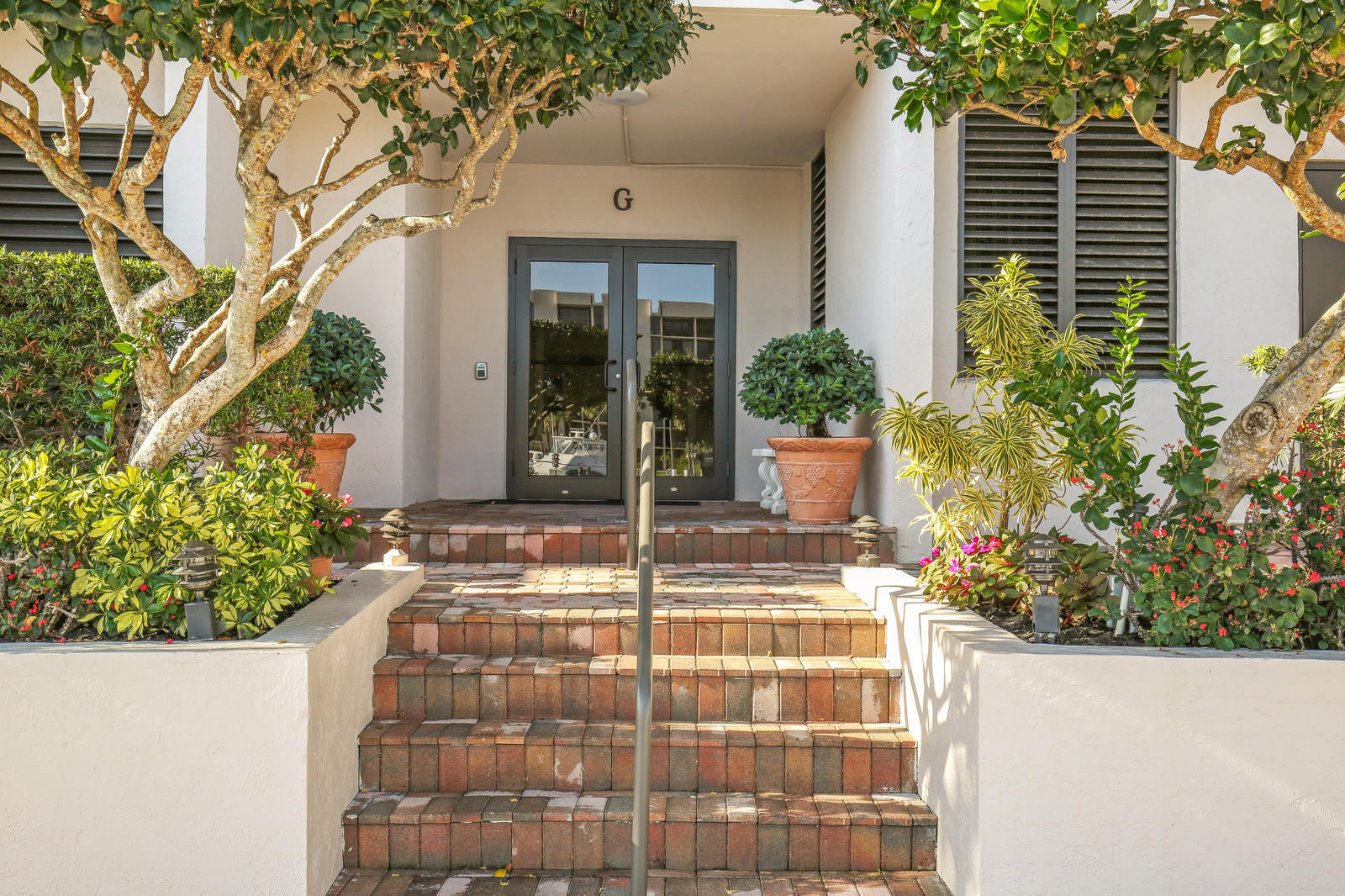 2687 N OCEAN Boulevard 5010