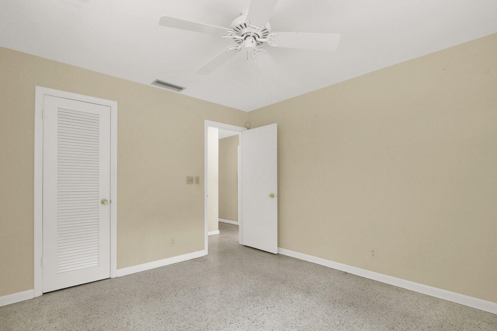 6466 Via Townsend