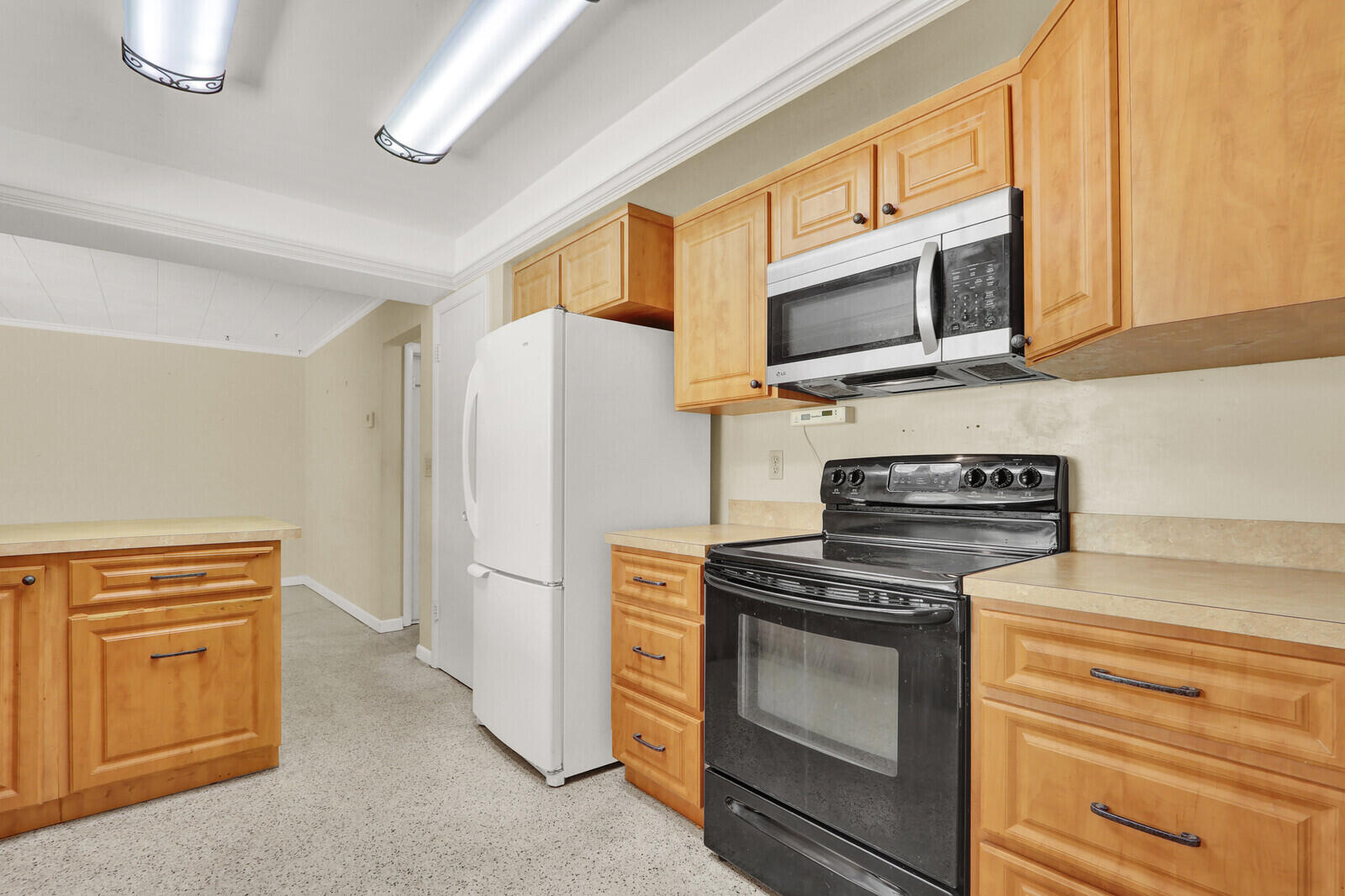 6466 Via Townsend