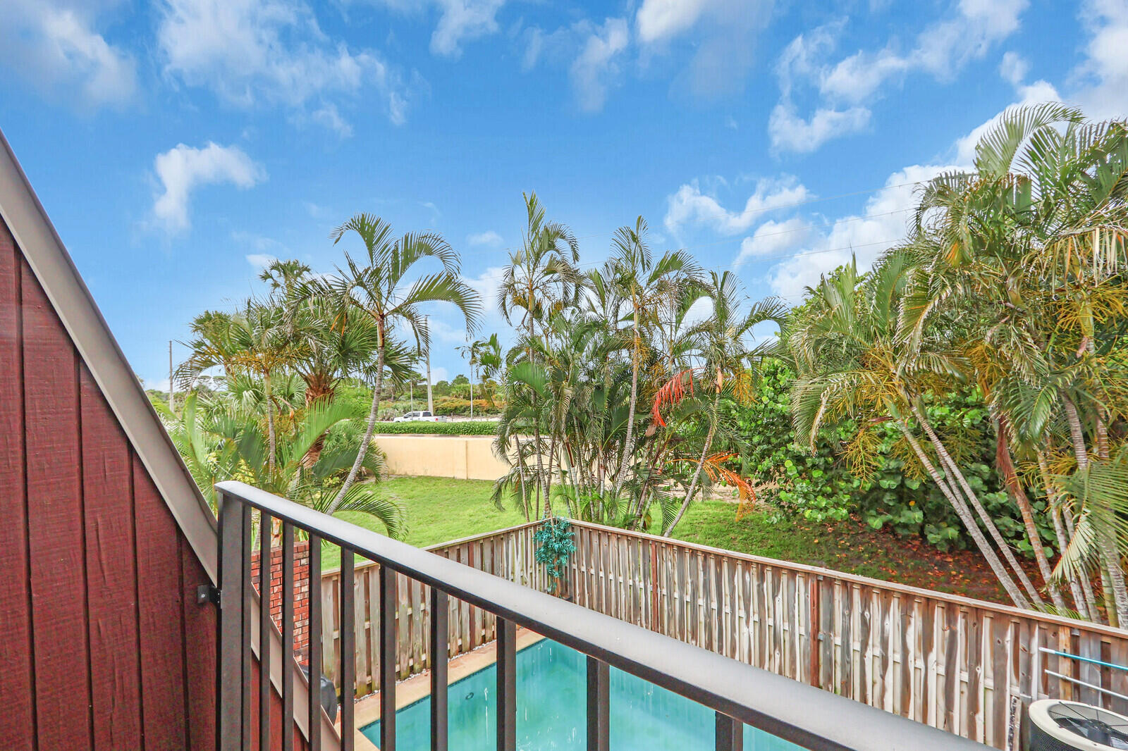 1420 OCEAN Way 7D