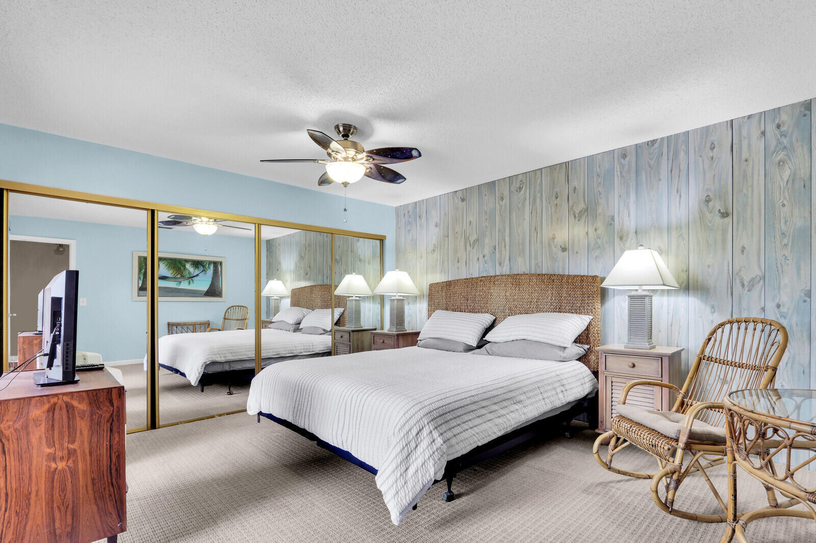 1420 OCEAN Way 7D