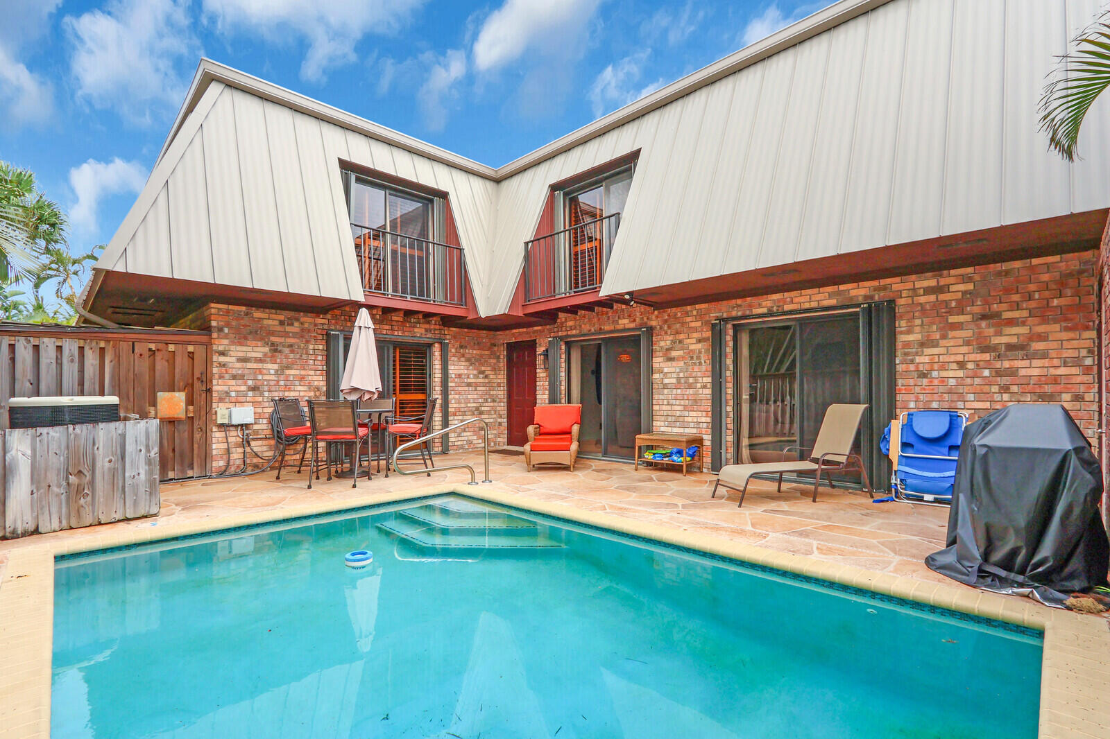 1420 OCEAN Way 7D
