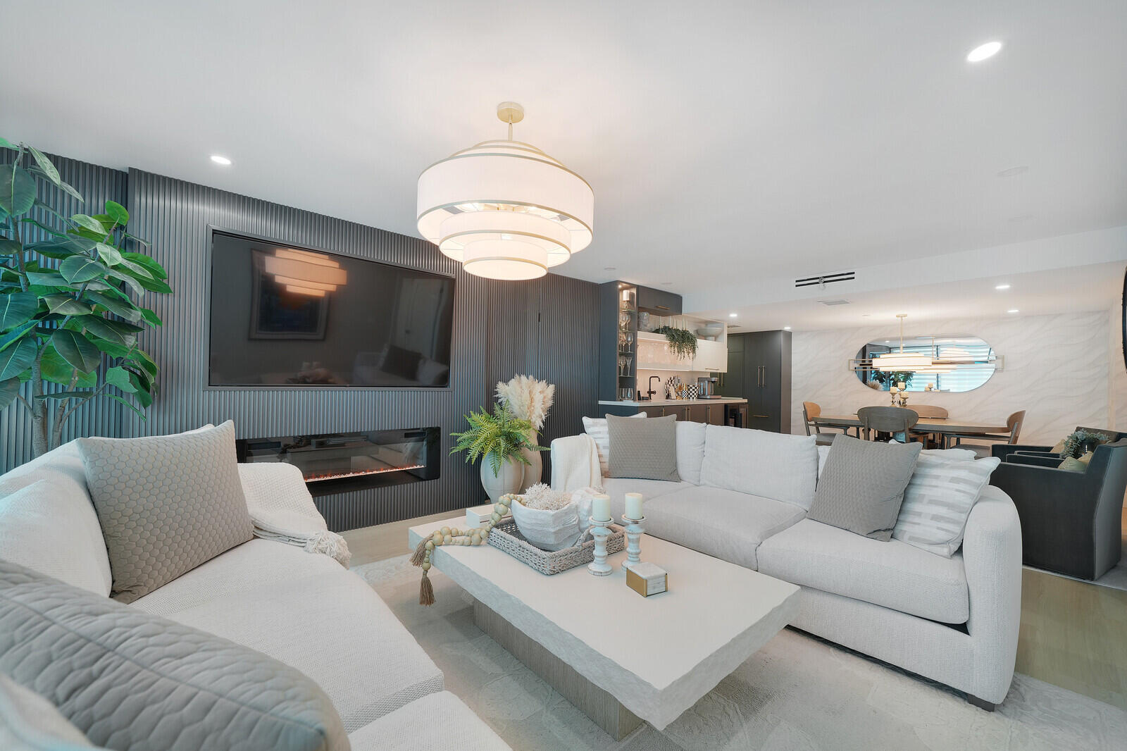 2727 N OCEAN A-203