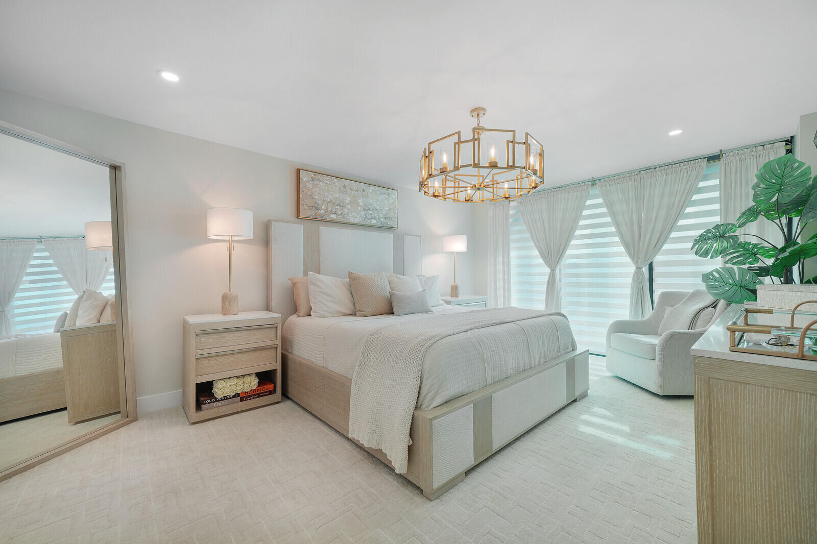 2727 N OCEAN A-203