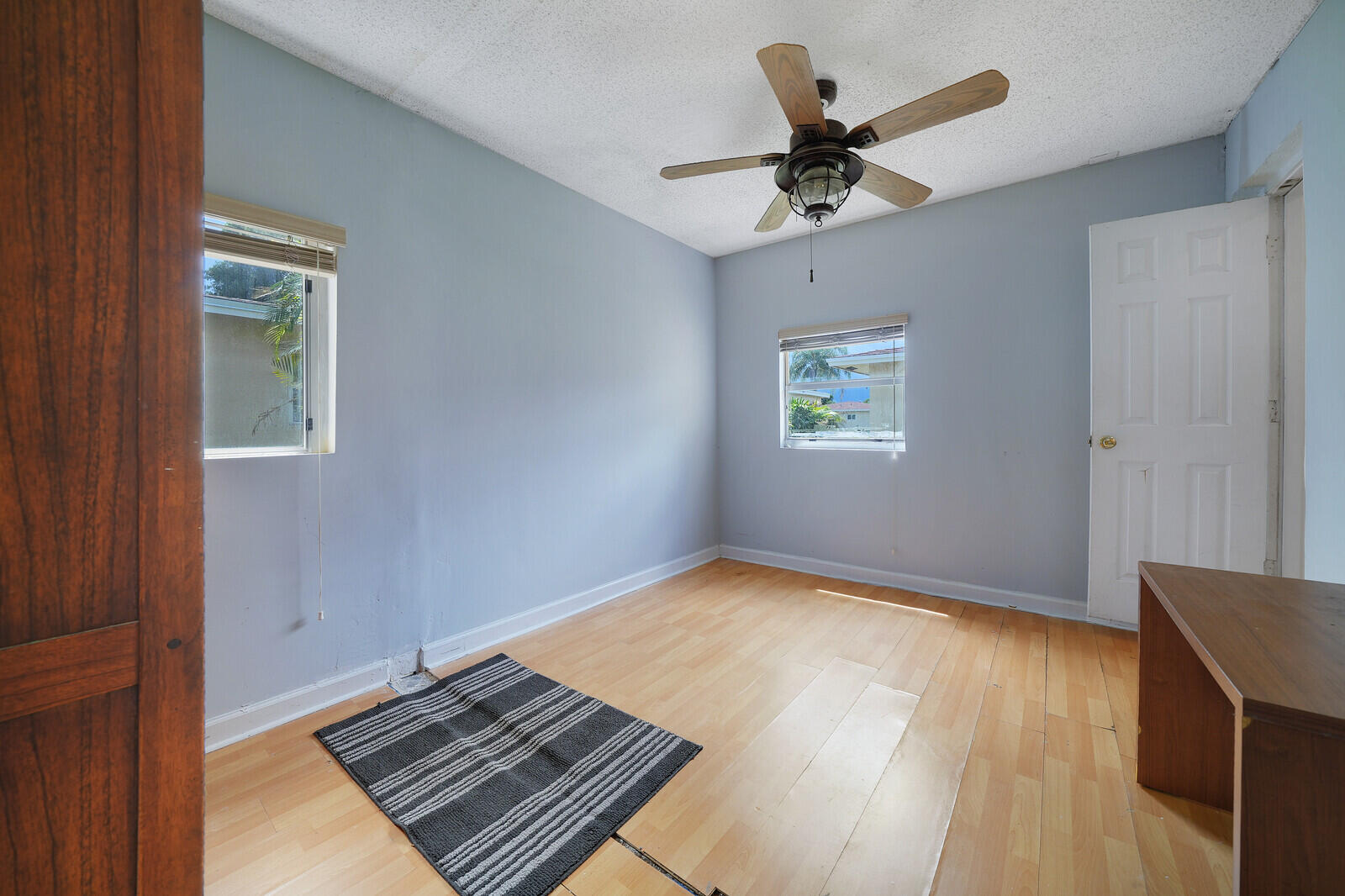1060 NW 49th Court