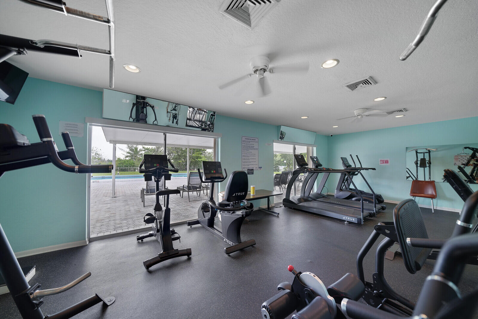 1060 NW 49th Court