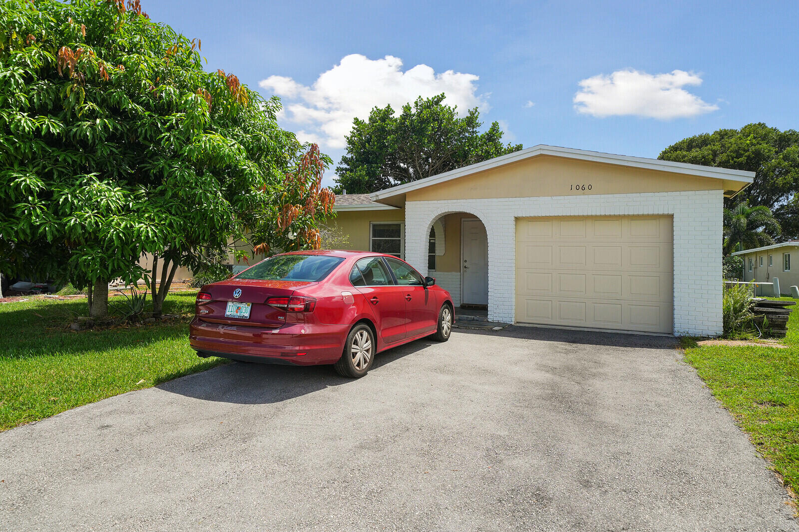 1060 NW 49th Court