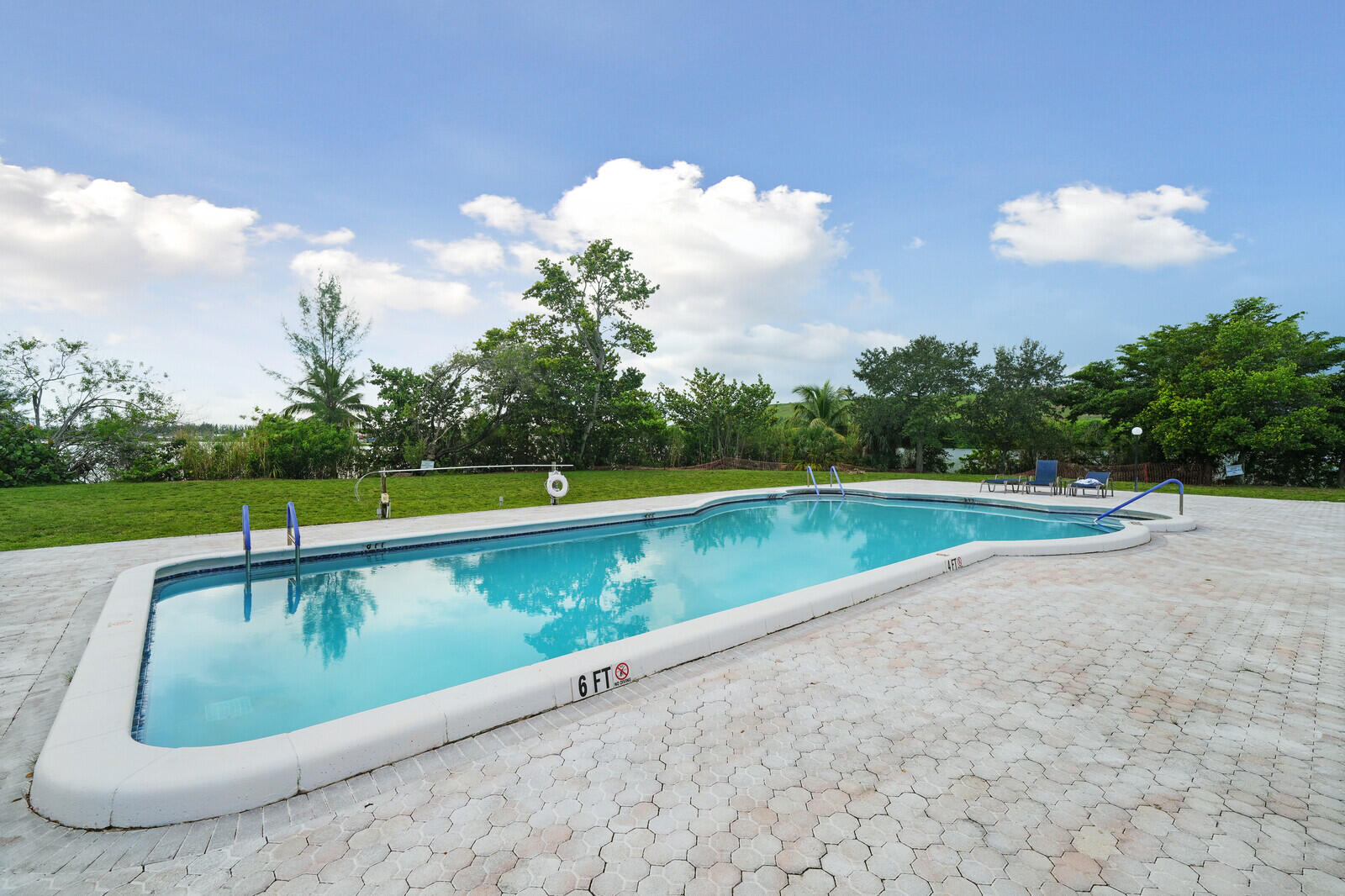 1060 NW 49th Court