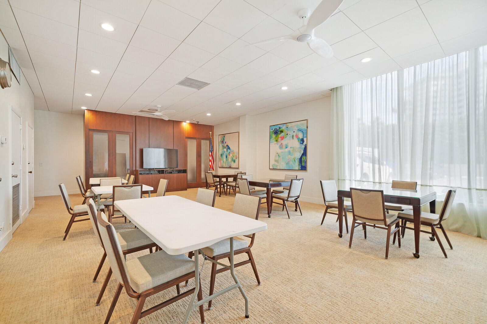 2000 S OCEAN Boulevard 14L, Lauderdale-By-The-Sea Unit: 14L