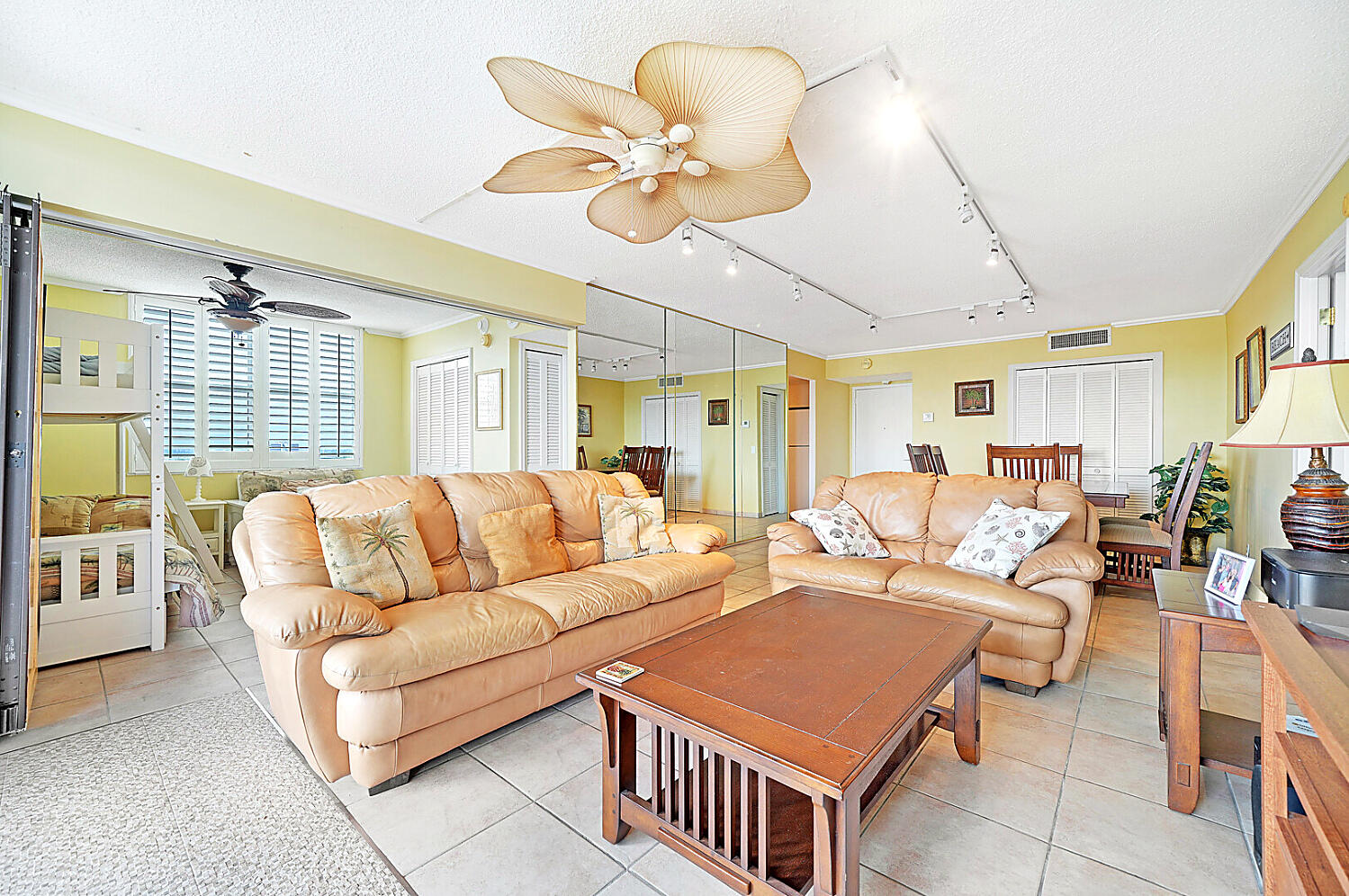 2000 S OCEAN Boulevard 14L, Lauderdale-By-The-Sea Unit: 14L