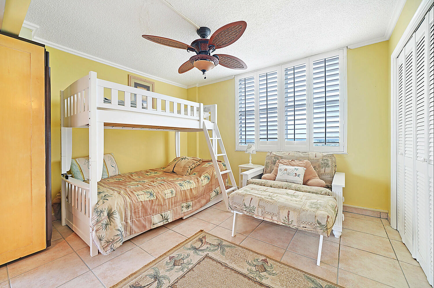 2000 S OCEAN Boulevard 14L, Lauderdale-By-The-Sea Unit: 14L
