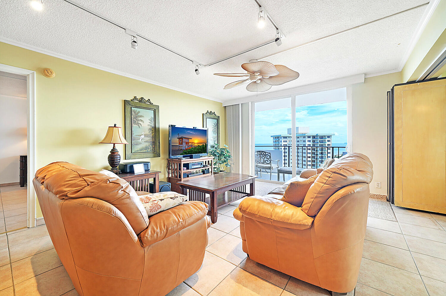 2000 S OCEAN Boulevard 14L, Lauderdale-By-The-Sea Unit: 14L