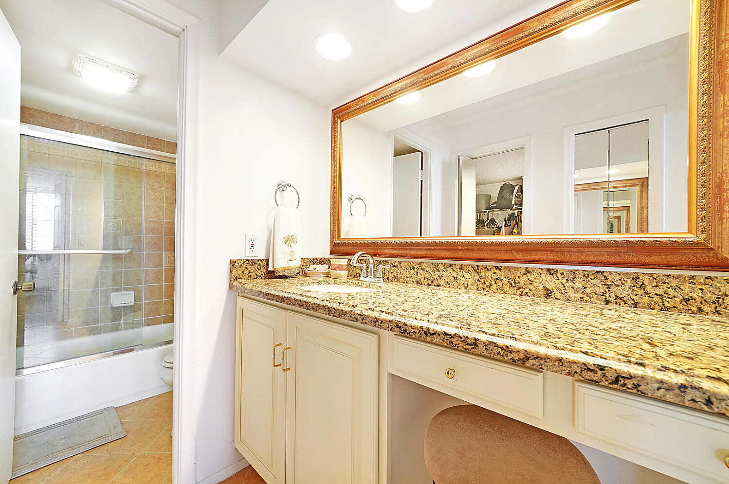 2000 S OCEAN Boulevard 14L, Lauderdale-By-The-Sea Unit: 14L