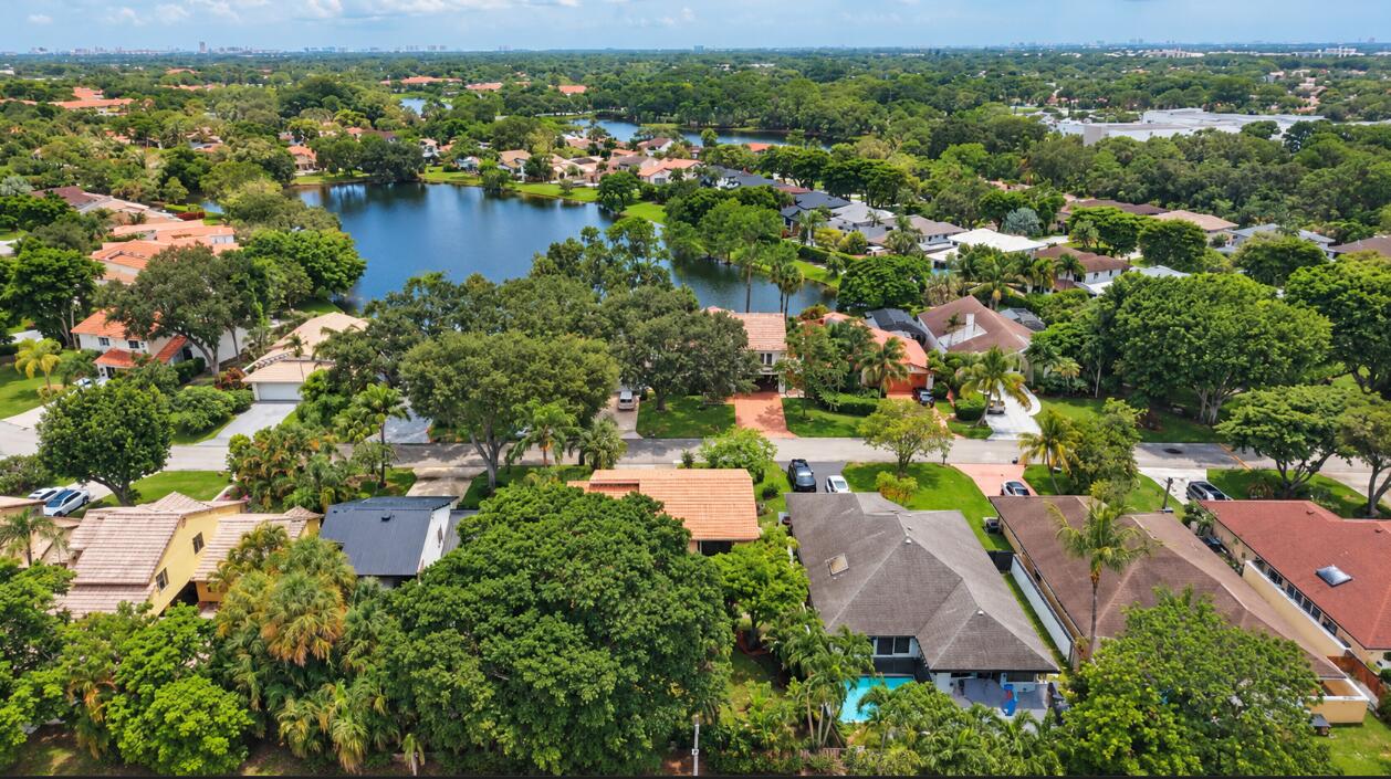6599 Pond Apple Road