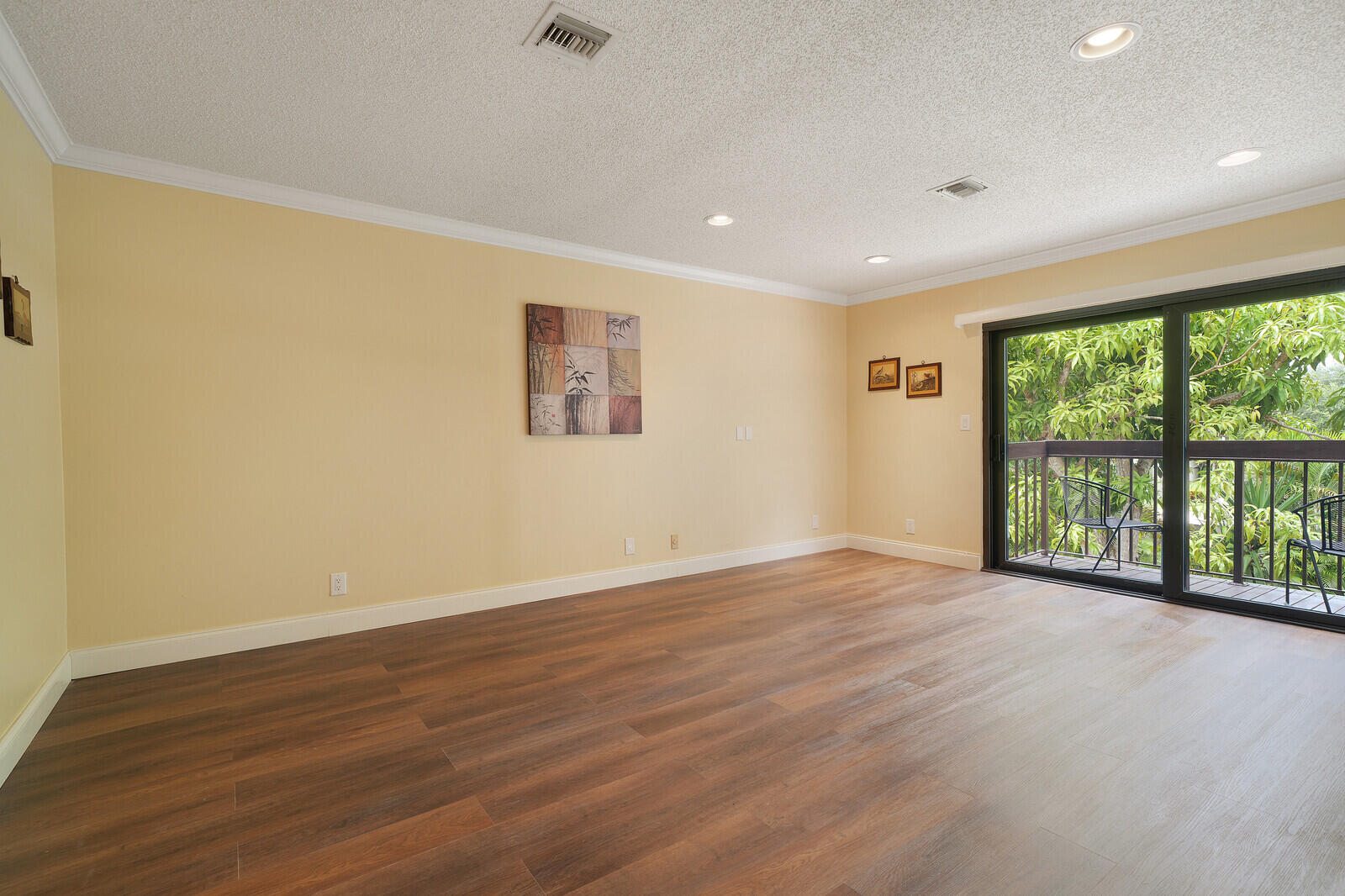 6599 Pond Apple Road
