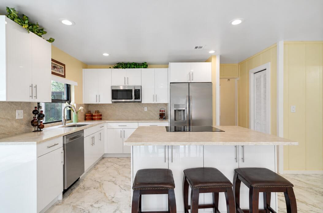 6599 Pond Apple Road