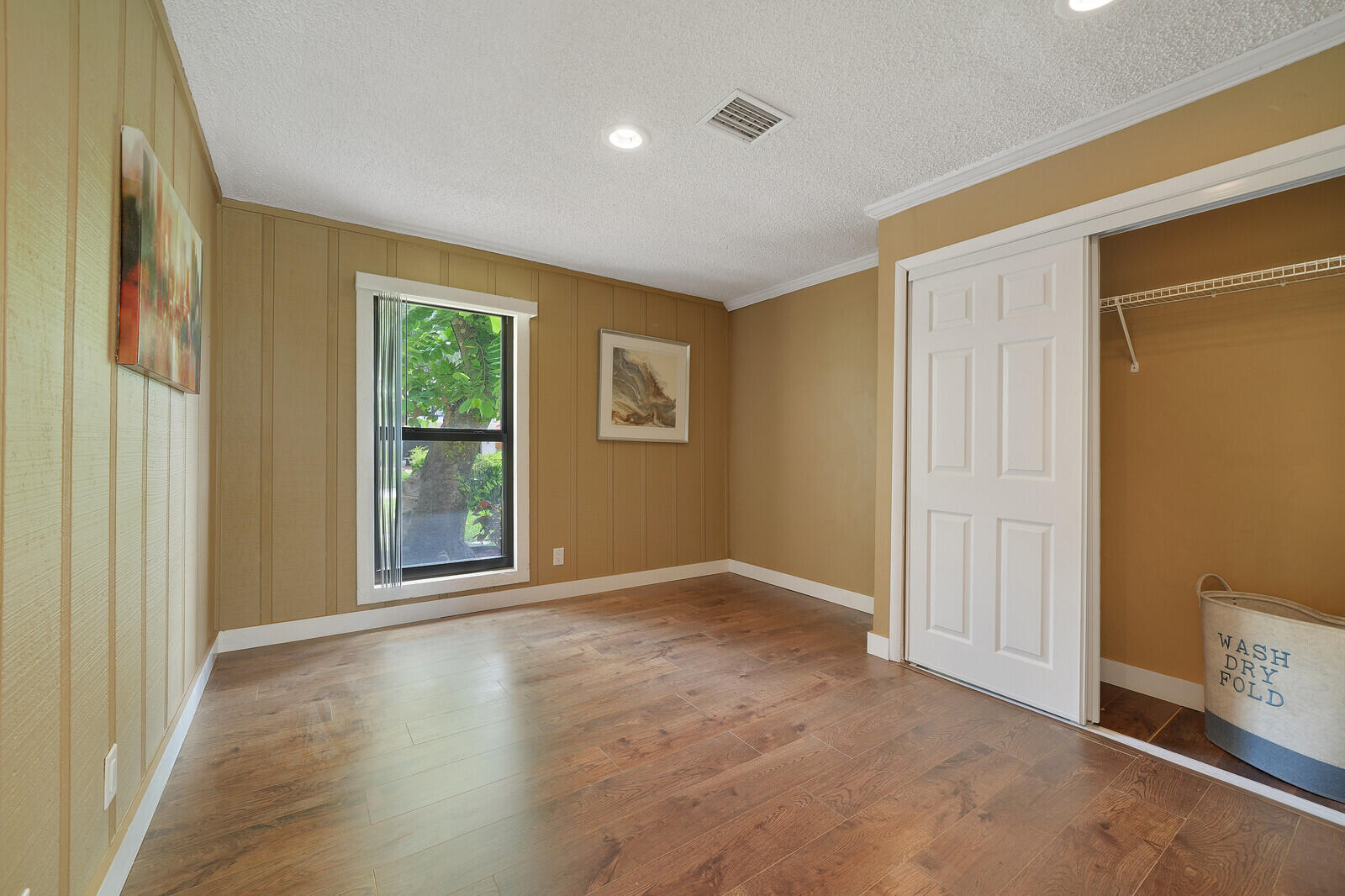 6599 Pond Apple Road