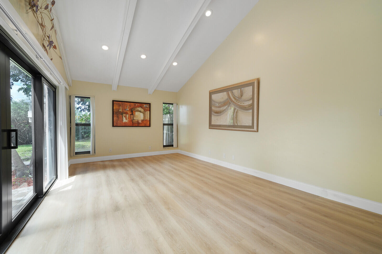 6599 Pond Apple Road