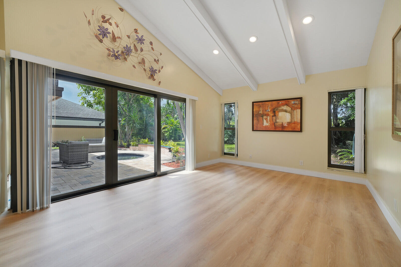 6599 Pond Apple Road