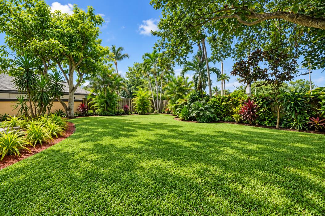 6599 Pond Apple Road