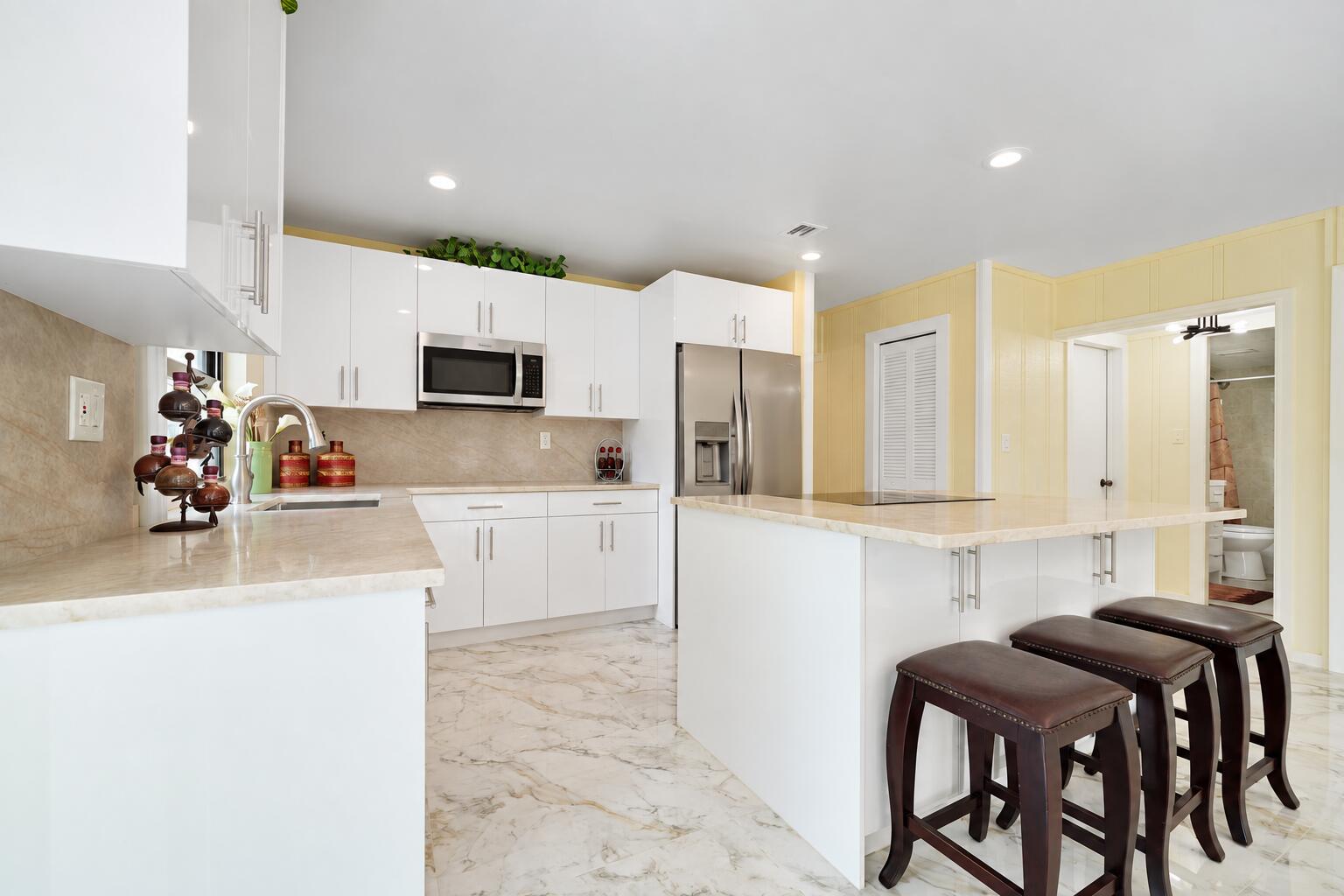 6599 Pond Apple Road